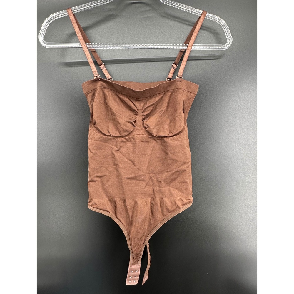 Brown Seamless Shapewear Bodysuit Thong Back Adjustable Straps Large convertable